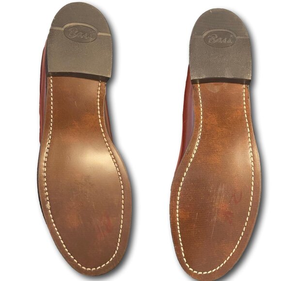 Bass Weejuns Womens Wine Colored Tassel Loafers Shoes Size 8 1/2 B NEW - Picture 2 of 4